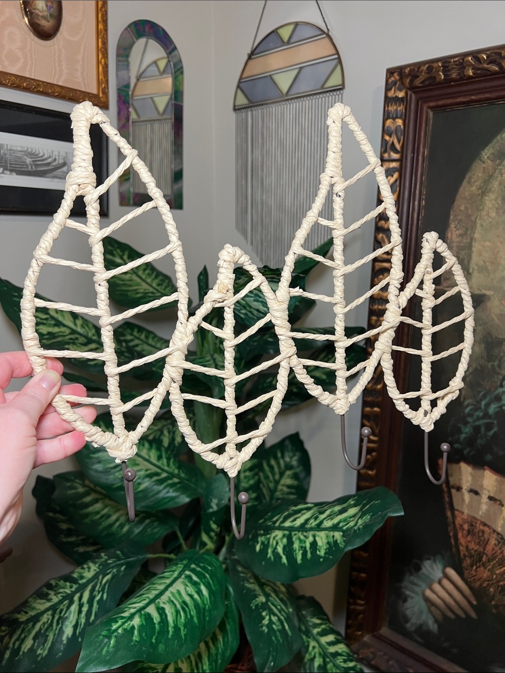 Vintage Boho Rattan Leaf Wall Hook Coat Rack
